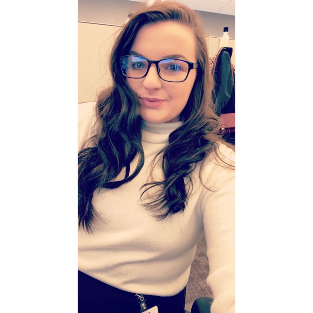 Meet your Posher, Isabelle